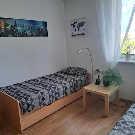 Apartment Mieszkanie Przy Arenie *